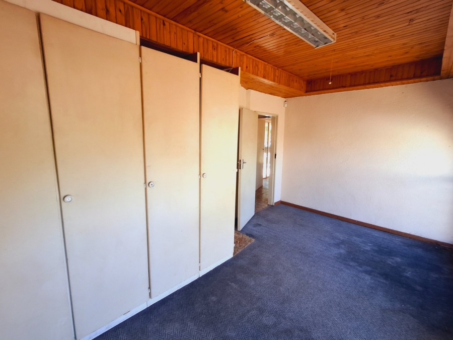 4 Bedroom Property for Sale in Vaalpark Free State
